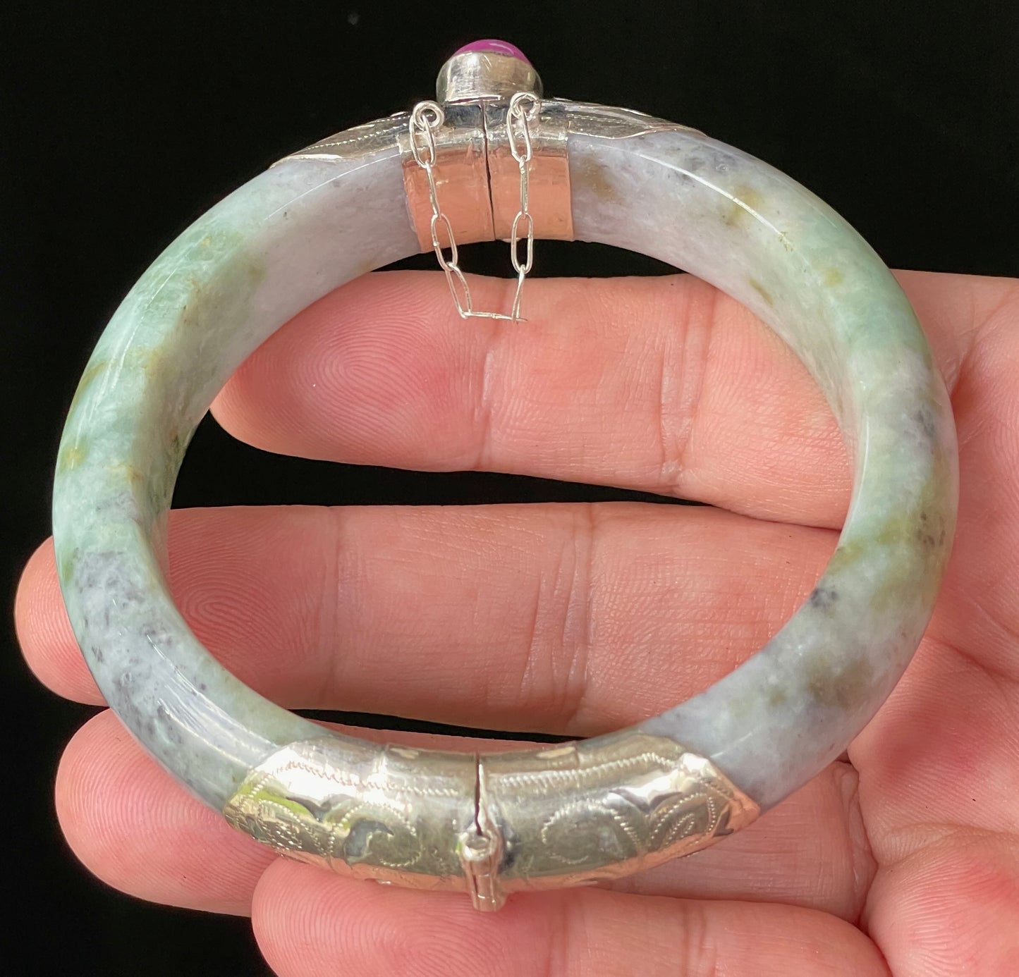 Natural Certified Burmese Jadeite Jade Bangle – Icy Apple & Imperial Green – Adjustable Silver Clasp with Burma Ruby – 59mm – JB868