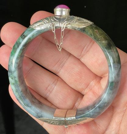 Natural Certified Burmese Jadeite Jade Bangle – Icy Black & Greyish Milky White – Adjustable Silver Clasp with Burma Ruby – 59.8mm – JB867
