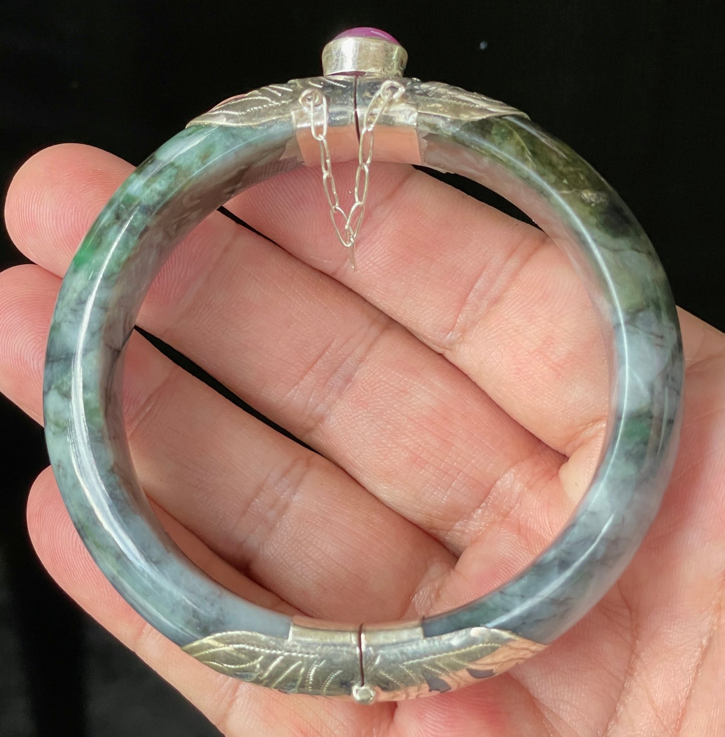 Natural Certified Burmese Jadeite Jade Bangle – Icy Black & Greyish Milky White – Adjustable Silver Clasp with Burma Ruby – 59.8mm – JB867