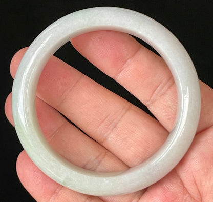 Natural Certified Burmese Jadeite Jade Bangle – Icy Light Apple Green with Milky White Hues – 55.5mm – JB900