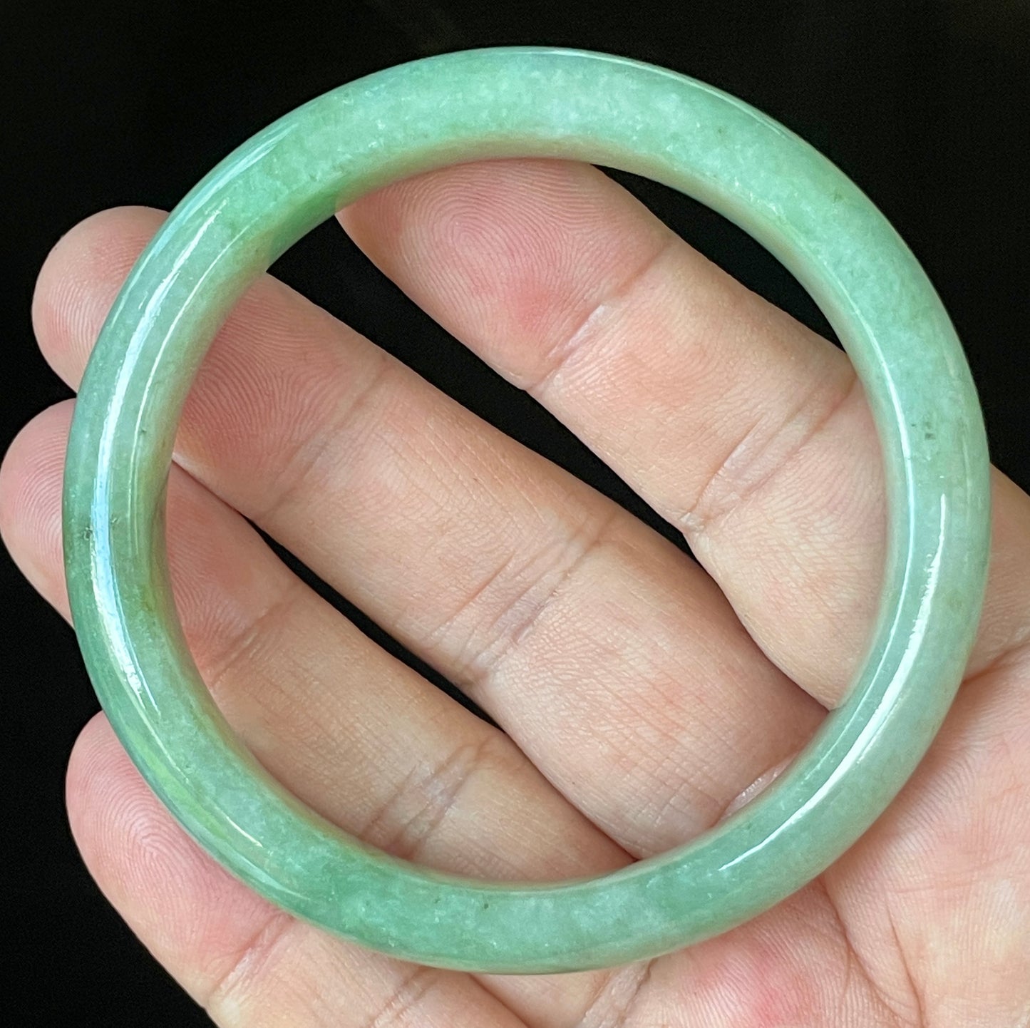 Natural Certified Burmese Jadeite Jade Bangle – Icy Apple Green & Imperial Green with Milky White Hues – 58.5mm – JB918
