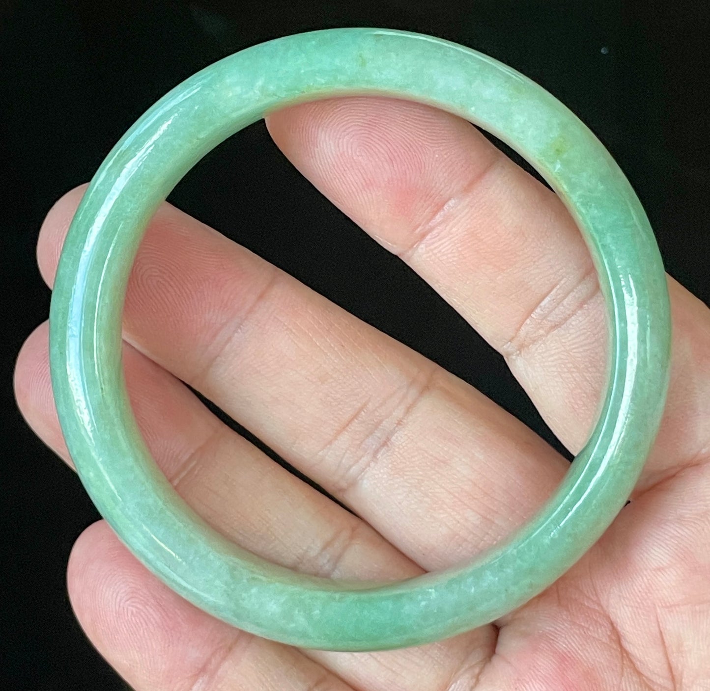Natural Certified Burmese Jadeite Jade Bangle – Icy Apple Green & Imperial Green with Milky White Hues – 58.5mm – JB918