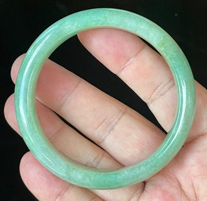Natural Certified Burmese Jadeite Jade Bangle – Icy Apple Green & Imperial Green with Milky White Hues – 58.5mm – JB918