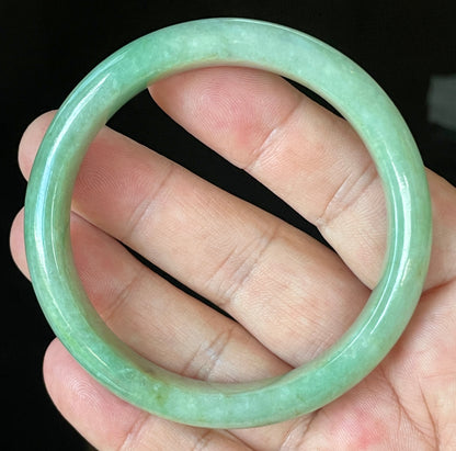 Natural Certified Burmese Jadeite Jade Bangle – Icy Apple Green & Imperial Green with Milky White Hues – 58.5mm – JB918