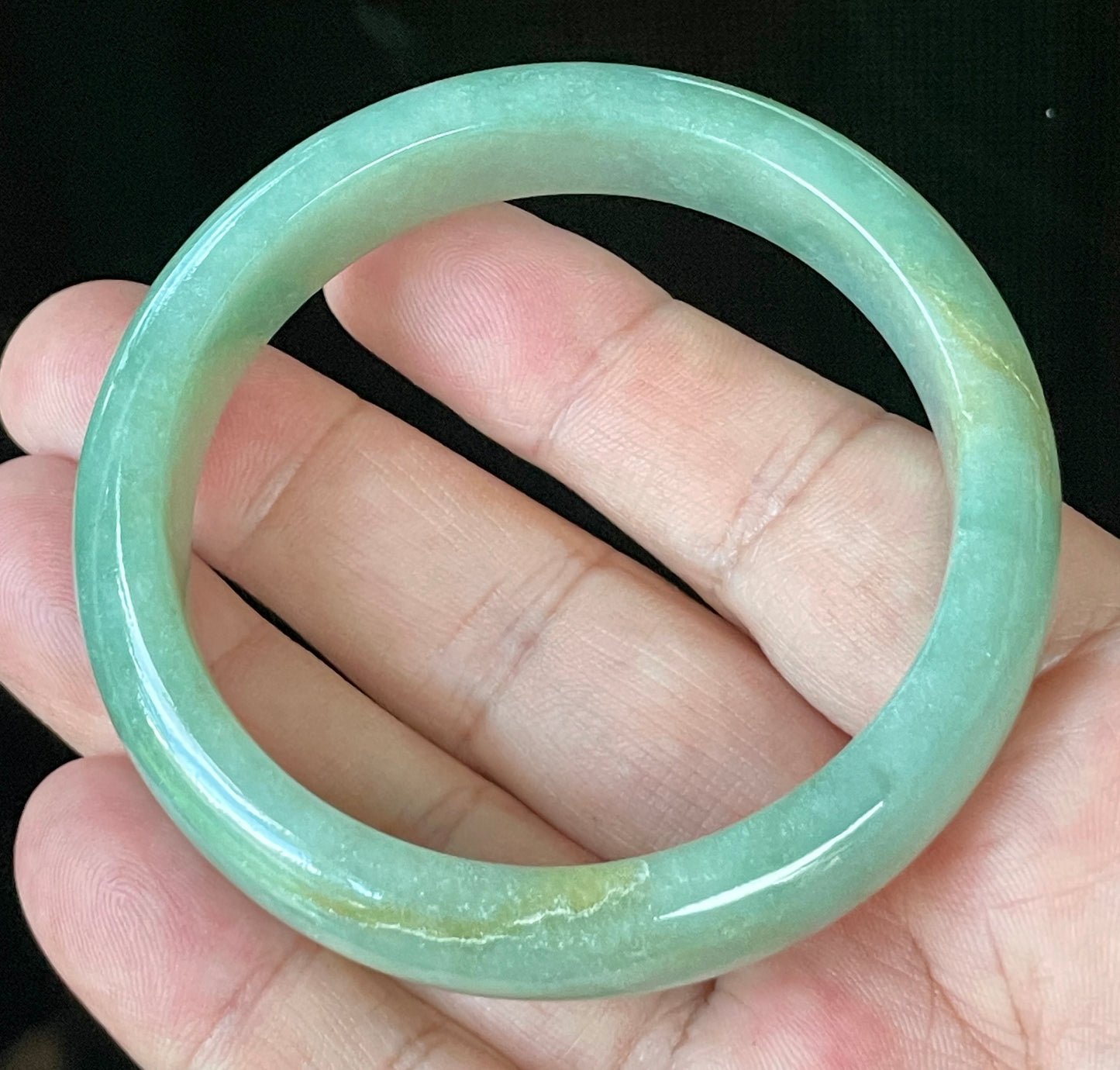 Natural Certified Burmese Jadeite Jade Bangle – Icy Apple Green with Milky White Hues & Honey Stone Lines – 58mm – JB917