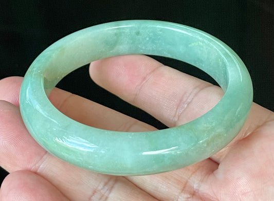 Natural Certified Burmese Jadeite Jade Bangle – Icy Apple Green with Milky White Hues & Honey Stone Lines – 58mm – JB917