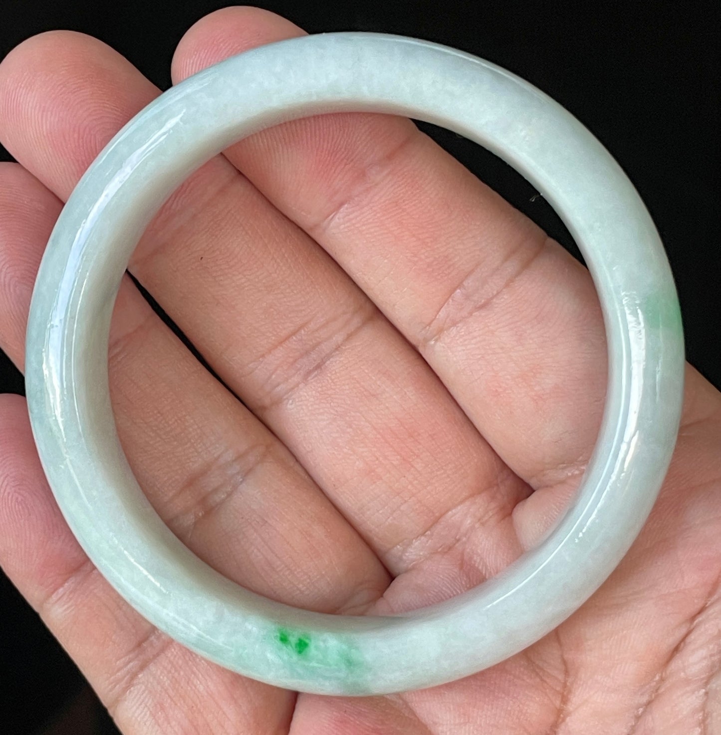 Natural Certified Burmese Jadeite Jade Bangle – Icy Imperial Green & Apple Green with Milky White Hues – 57.4mm – JB919