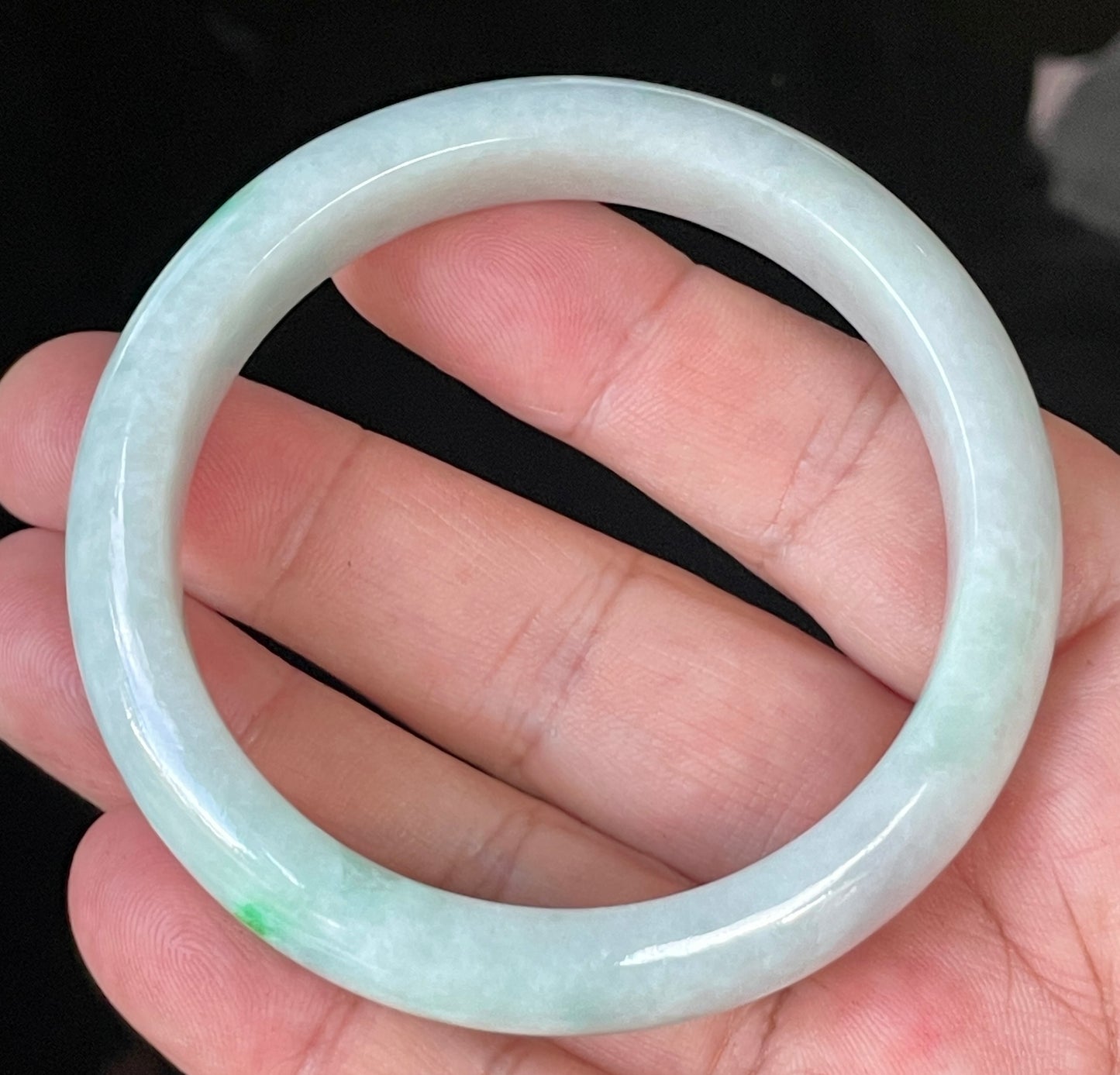 Natural Certified Burmese Jadeite Jade Bangle – Icy Imperial Green & Apple Green with Milky White Hues – 57.4mm – JB919