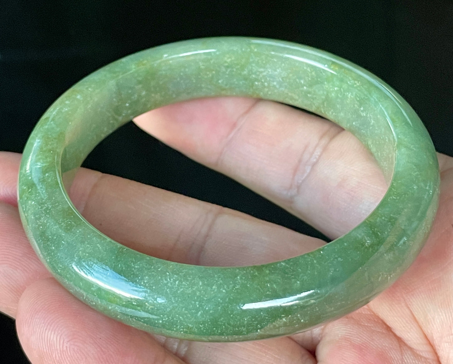 Natural Certified Burmese Jadeite Jade Bangle – Icy Apple Green with Milky White & Honey Hues – 57.6mm – JB916