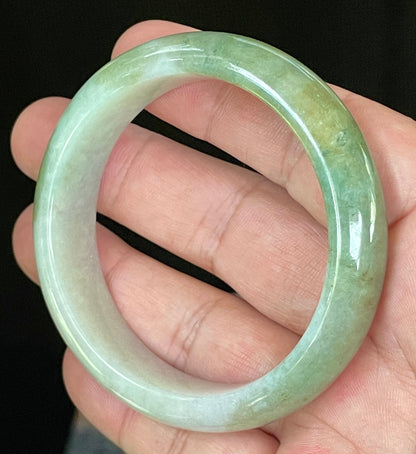 Natural Certified Burmese Jadeite Jade Bangle – Icy Apple & Moss Green with Greyish Milky White Hues – 55mm – JB056