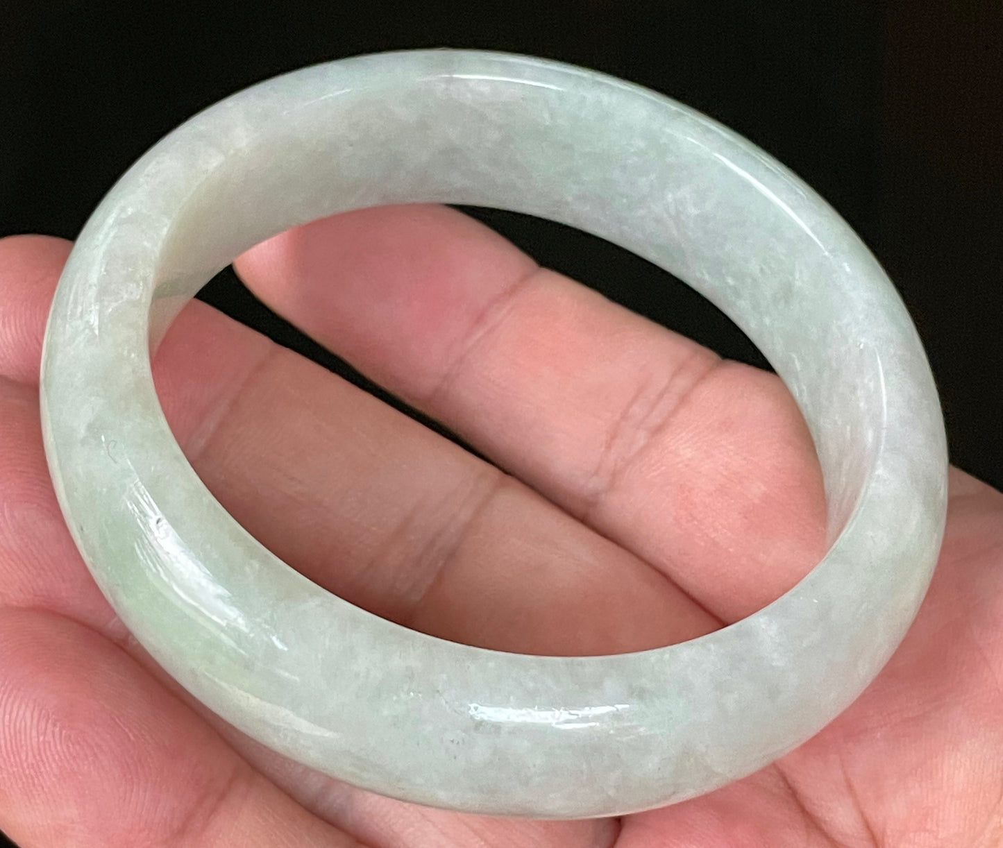 Natural Certified Burmese Jadeite Jade Bangle – Very Icy Apple & Imperial Green with Milky White Hues – 58.8mm – JB111