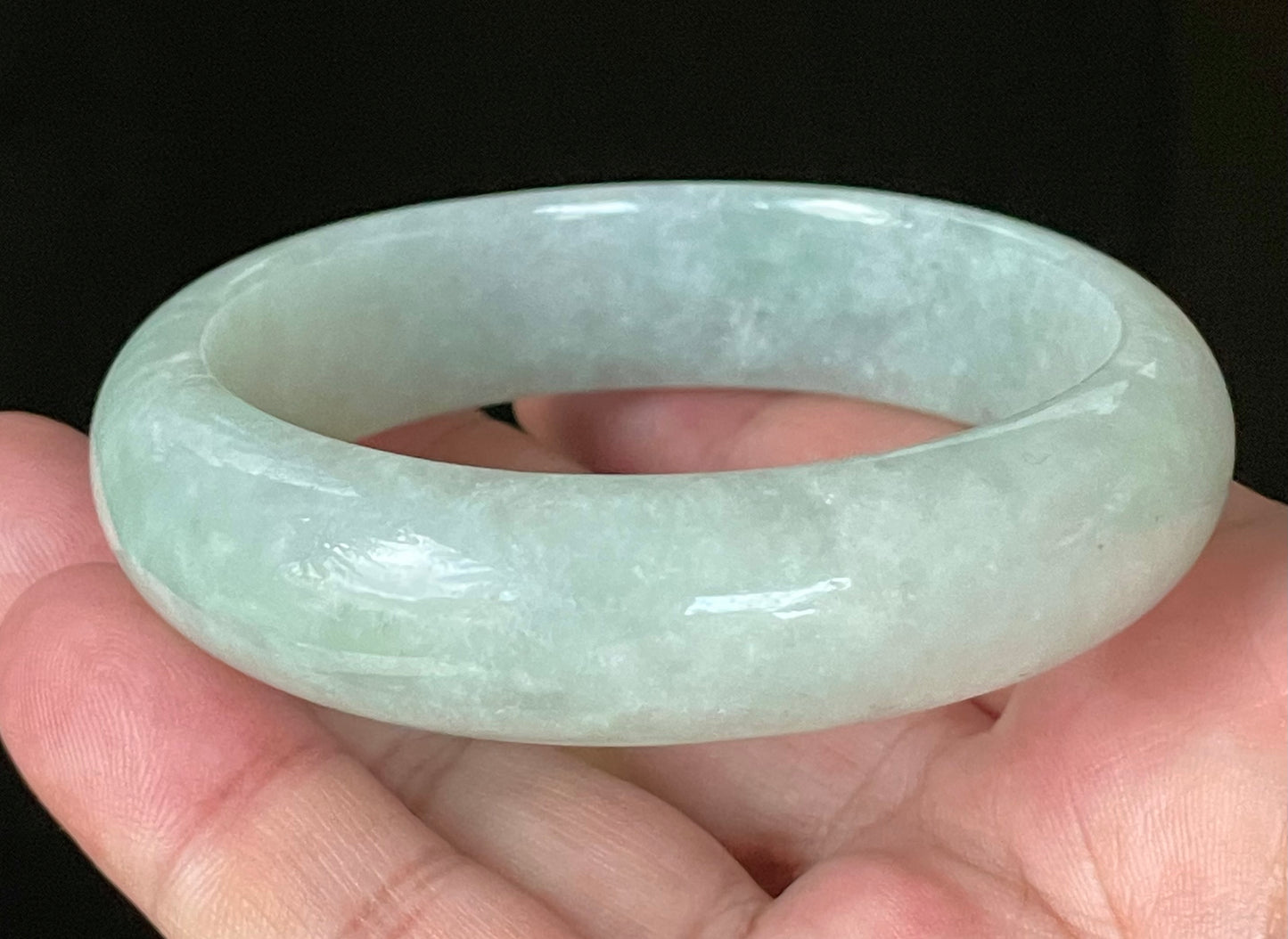 Natural Certified Burmese Jadeite Jade Bangle – Very Icy Apple & Imperial Green with Milky White Hues – 58.8mm – JB111