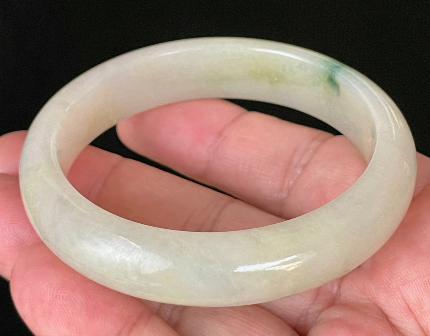 Natural Certified Burmese Jadeite Jade Bangle – Icy Yellow & Milky White with Imperial Green Hue – 56.1mm – JB109