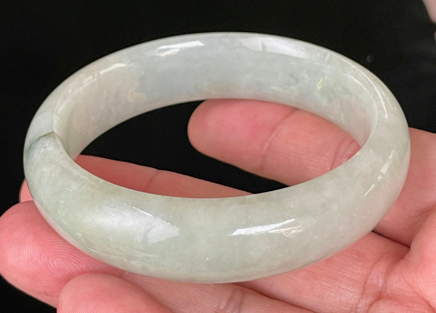 Natural Certified Burmese Jadeite Jade Bangle – Very Icy Apple Green with Imperial Green Line – 58.7mm – JB200