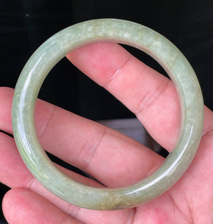Natural Certified Burmese Jadeite Jade Bangle – Icy Apple Green with White & Honey Hues – 58.5mm – JB212