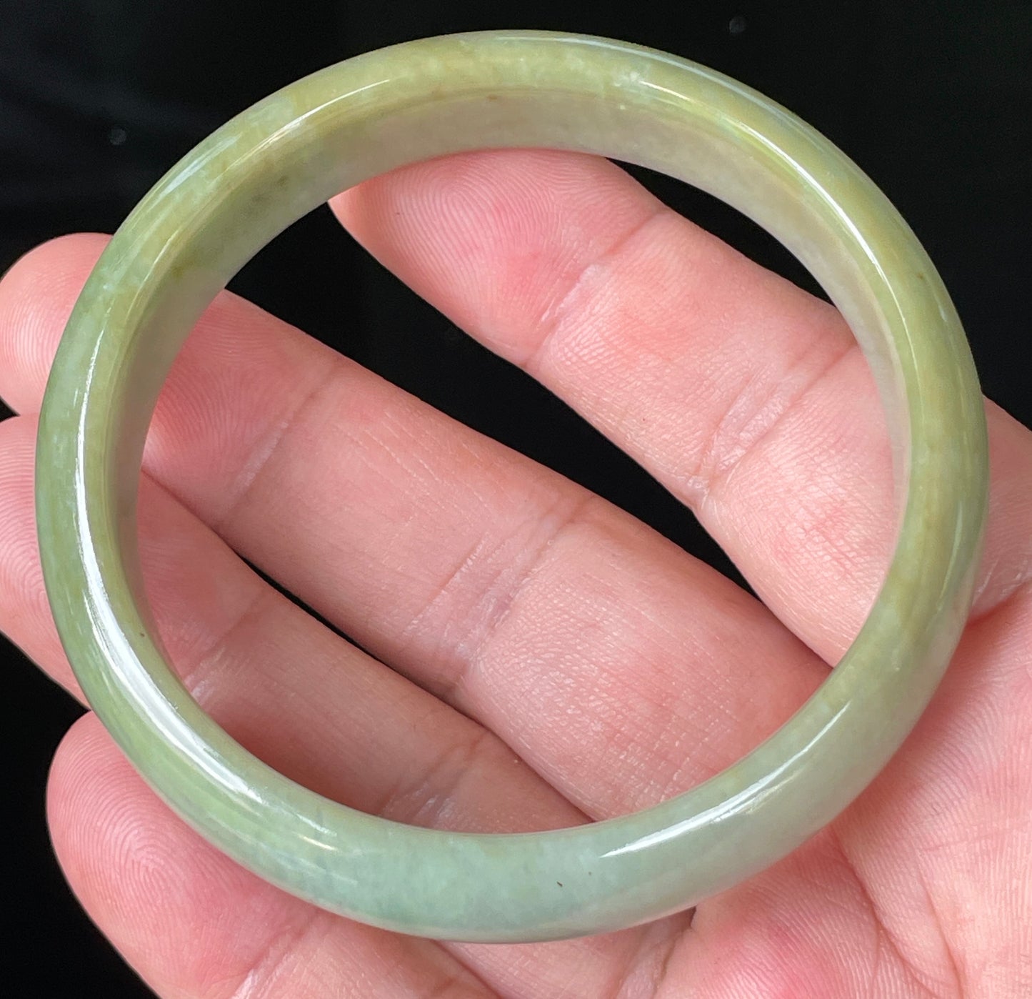 Natural Certified Burmese Jadeite Jade Bangle – Icy Apple Green & Bluish Milky White with Honey Hues – 59mm – JB213