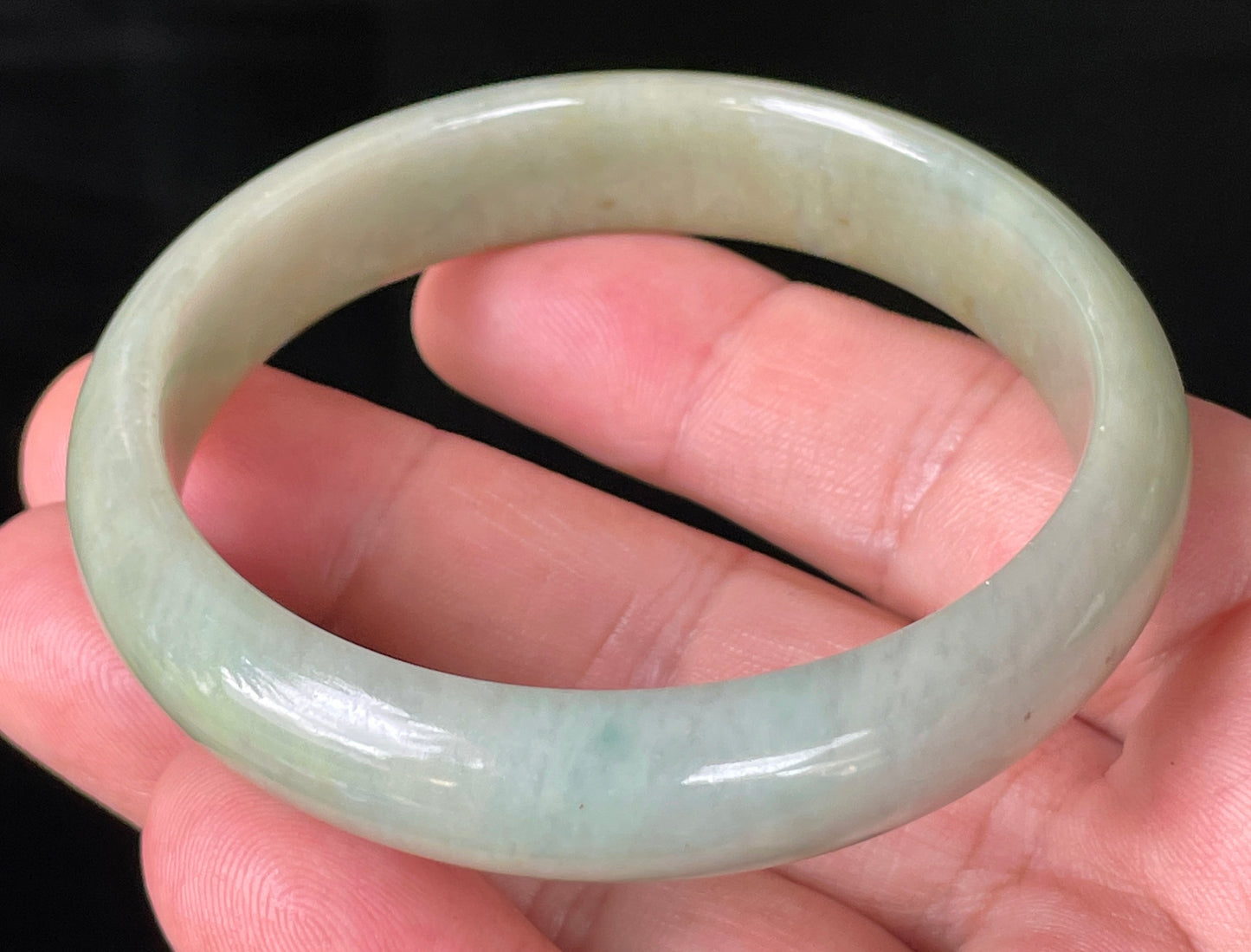 Natural Certified Burmese Jadeite Jade Bangle – Icy Apple Green & Bluish Milky White with Honey Hues – 59mm – JB213