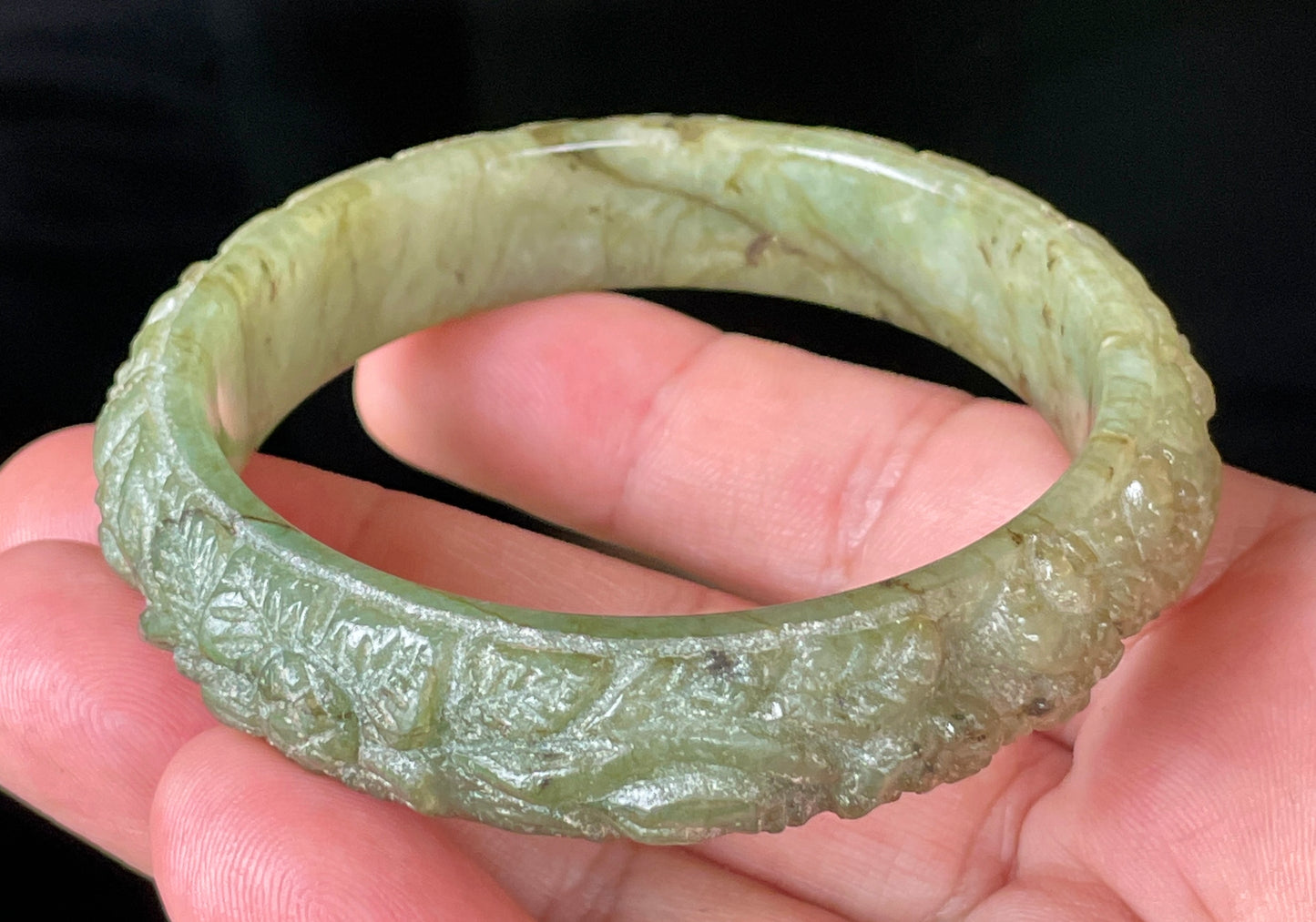 Natural Certified Burmese Jadeite Jade Bangle – Icy Apple Green – Hand-Carved Floral Motif – 58.3mm – JB211