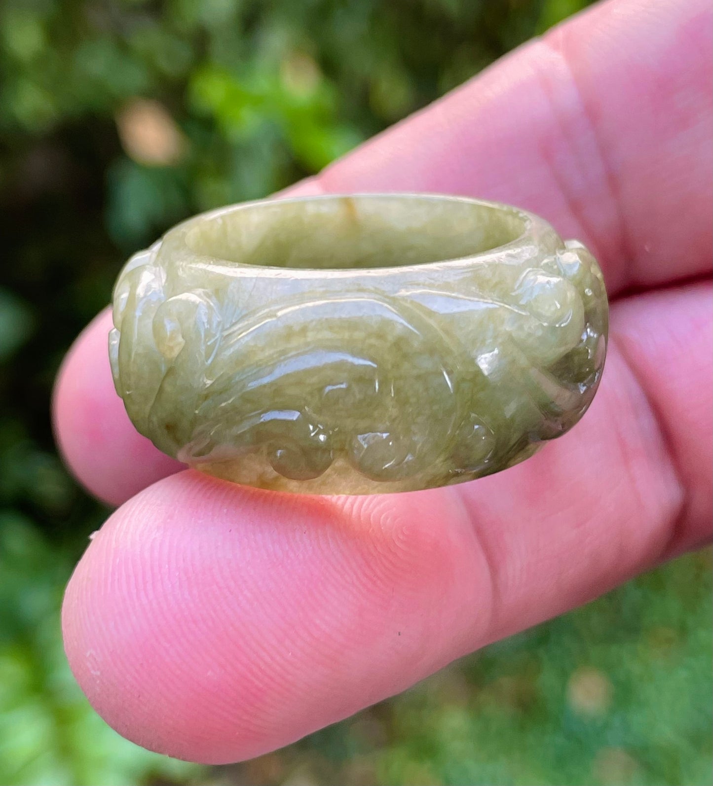 Natural Burmese Jadeite Jade Ring – Mossy Green – Floral Swirl Motif – Wide Thumb/Band Style – JRN030