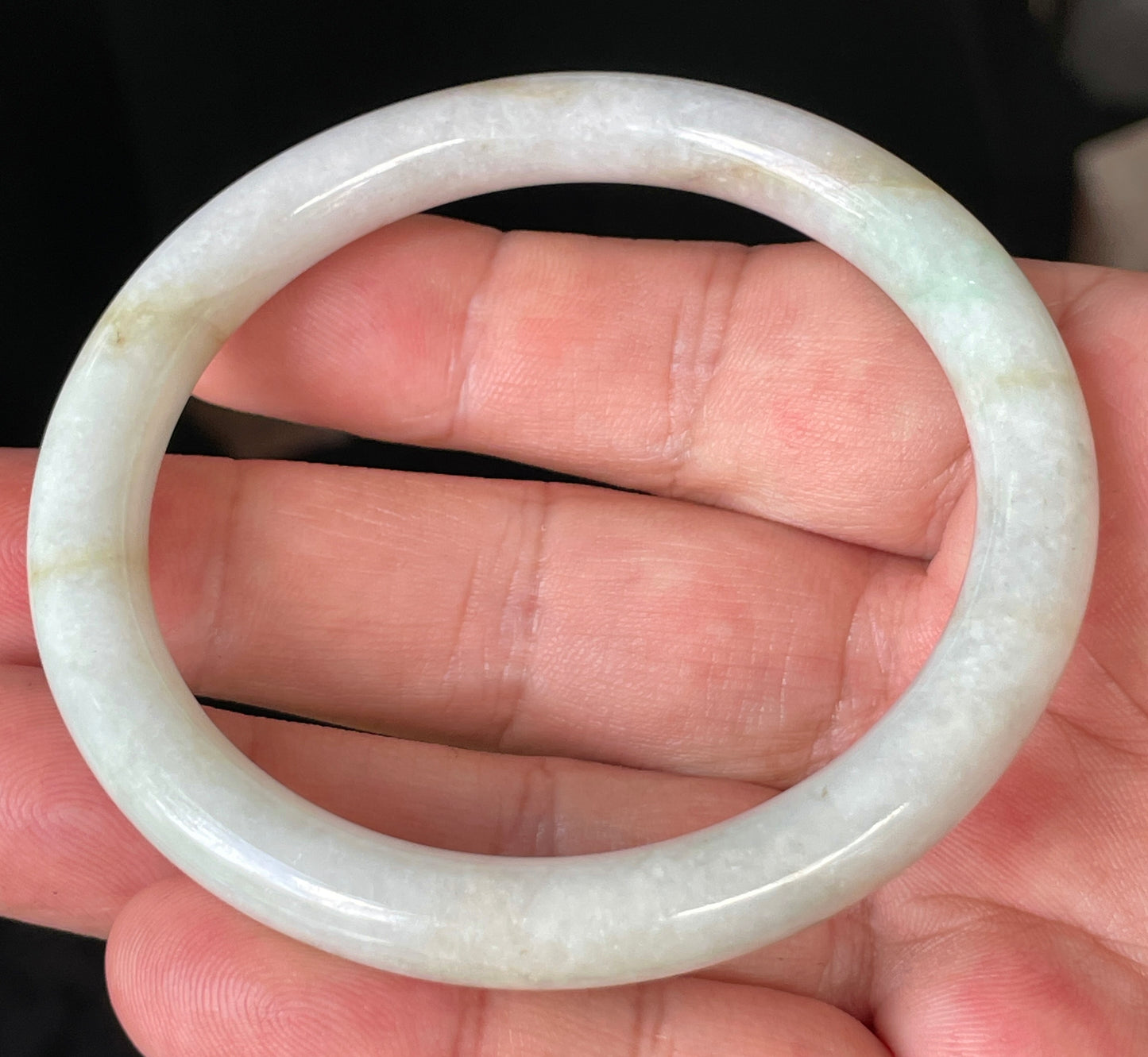 Natural Burmese Jadeite Jade Bangle – Icy Milky White with Apple Green & Yellow Veins – Princess Cut – 58.6mm – JB240