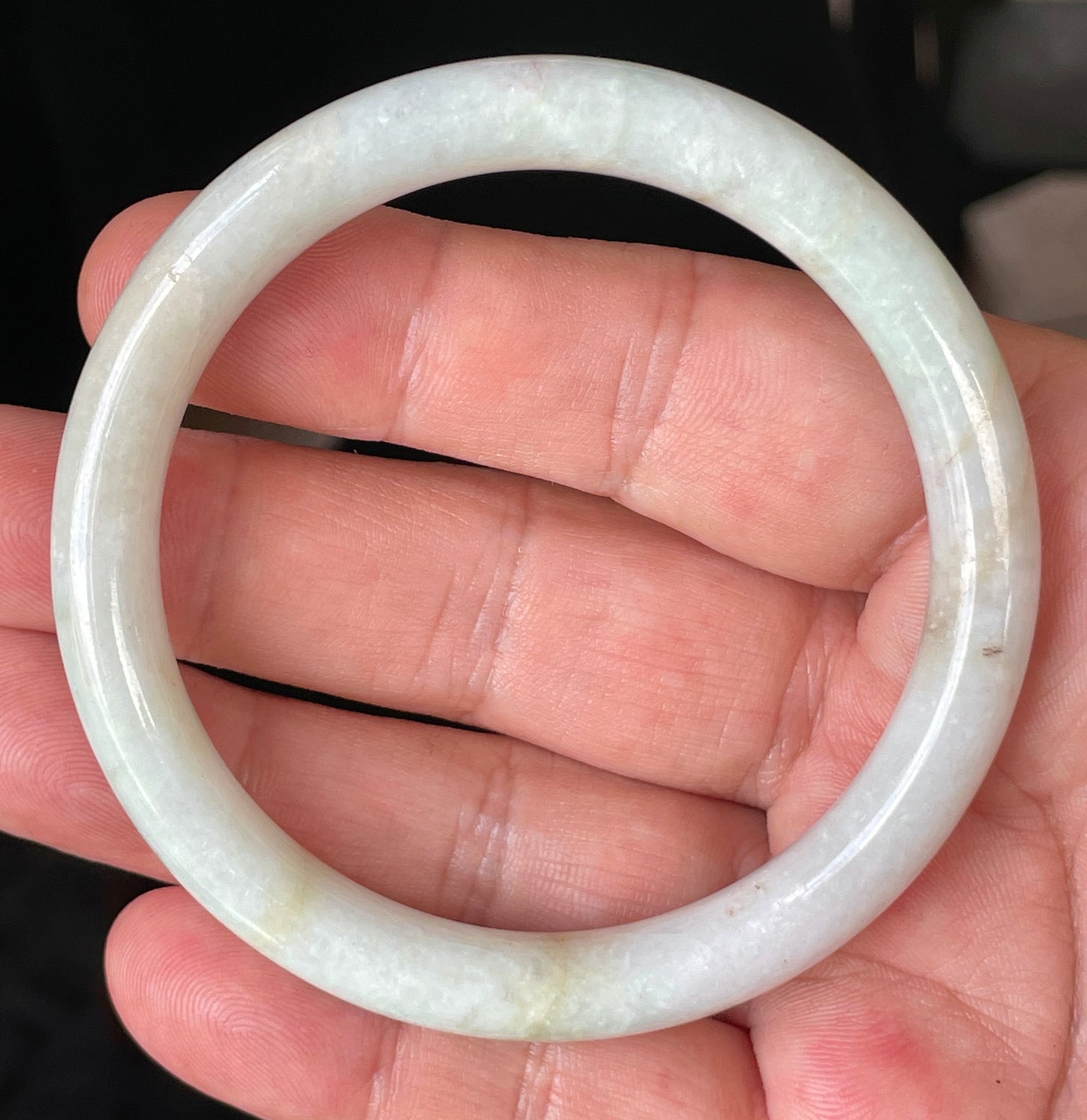 Natural Burmese Jadeite Jade Bangle – Icy Milky White with Apple Green & Yellow Veins – Princess Cut – 58.6mm – JB240