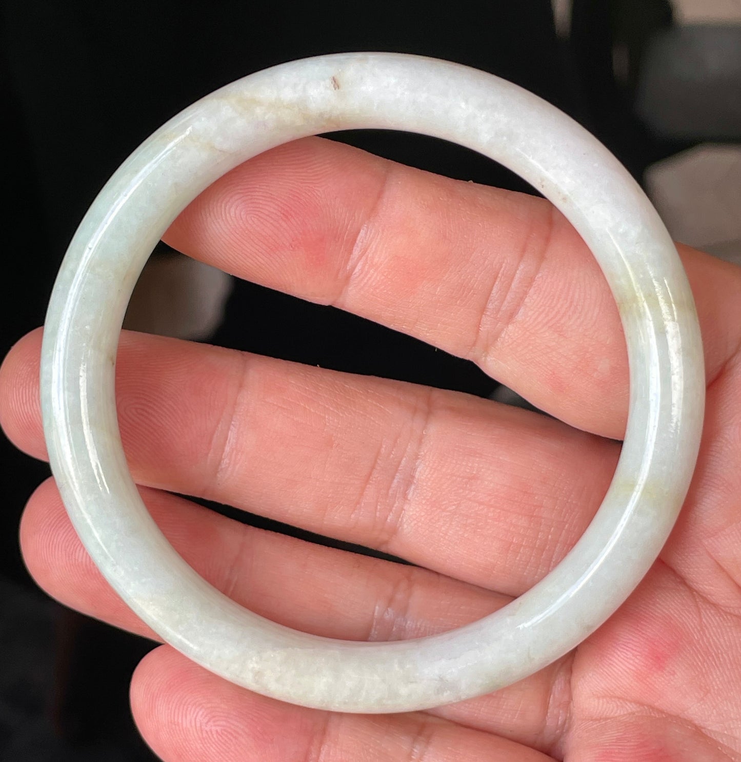 Natural Burmese Jadeite Jade Bangle – Icy Milky White with Apple Green & Yellow Veins – Princess Cut – 58.6mm – JB240