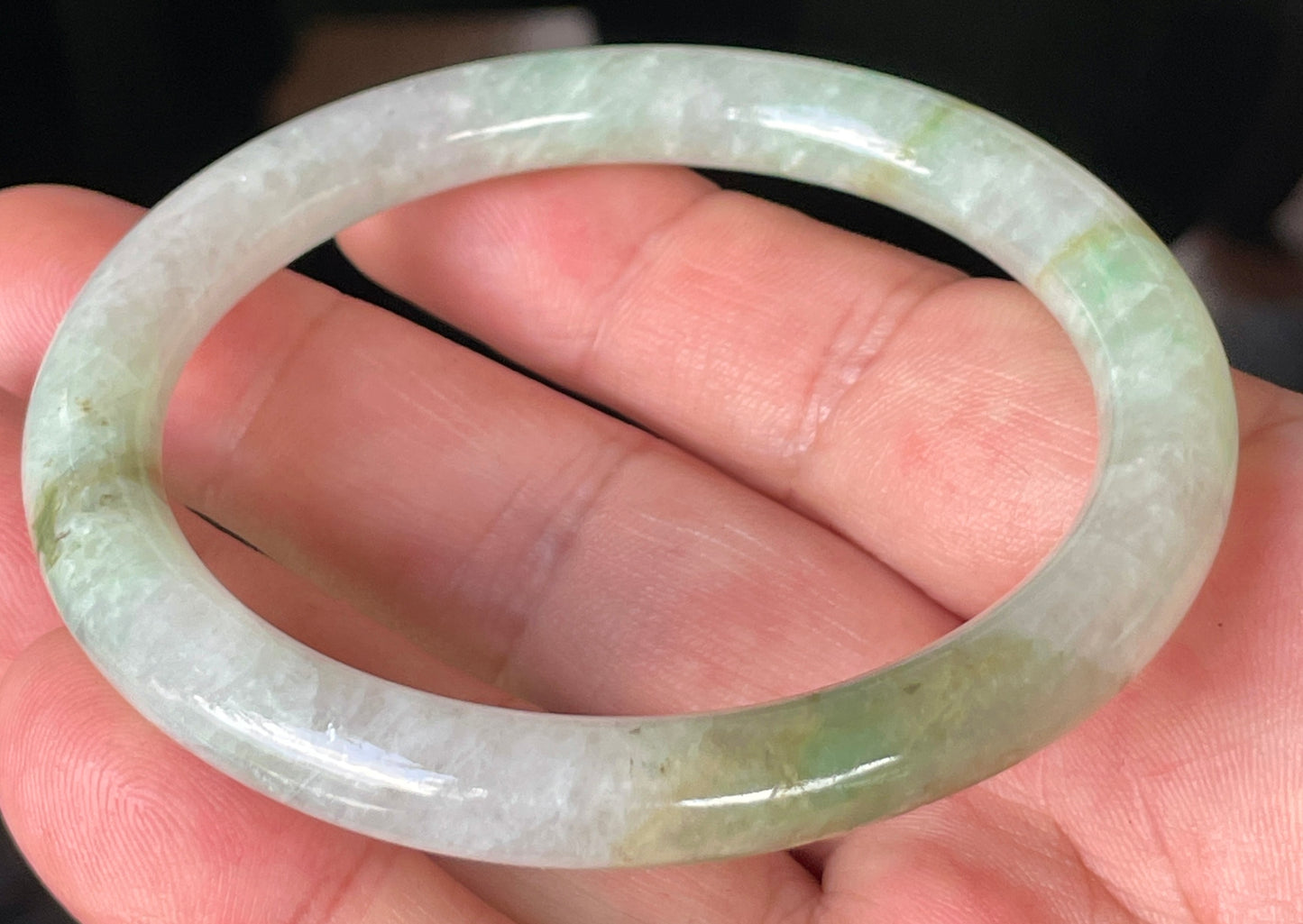 Natural Burmese Jadeite Jade Bangle – Icy Clear & Milky White with Apple & Imperial Green Hues – Princess Cut – 58.4mm – JB245