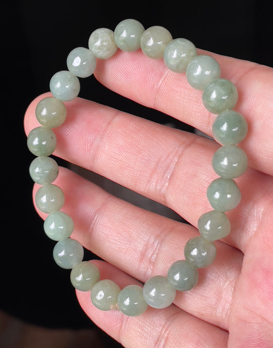 Natural Burmese Jadeite Jade Beaded Bracelet – Icy Apple Green – 8.2mm – JBB121