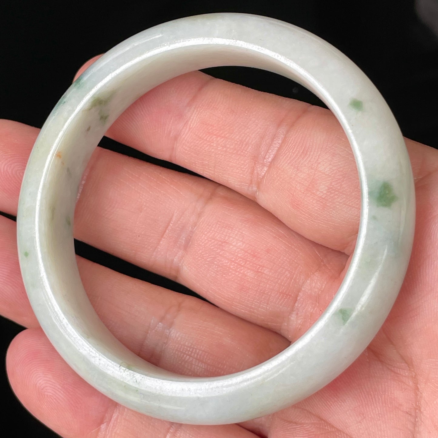 Natural Certified Burmese Jadeite Jade Bangle – Icy Greyish Milky White with Imperial Green & Honey Hues – 56.8mm – JB072