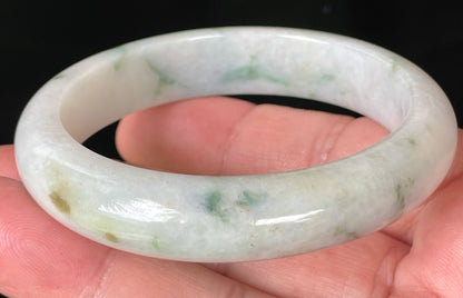 Natural Certified Burmese Jadeite Jade Bangle – Icy Greyish Milky White with Imperial Green & Honey Hues – 56.8mm – JB072