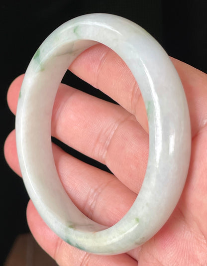 Natural Certified Burmese Jadeite Jade Bangle – Icy Greyish Milky White with Imperial Green & Honey Hues – 56.8mm – JB072