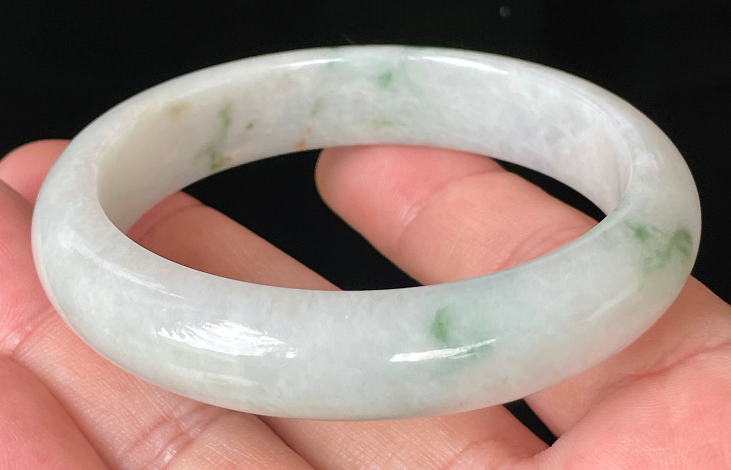 Natural Certified Burmese Jadeite Jade Bangle – Icy Greyish Milky White with Imperial Green & Honey Hues – 56.8mm – JB072