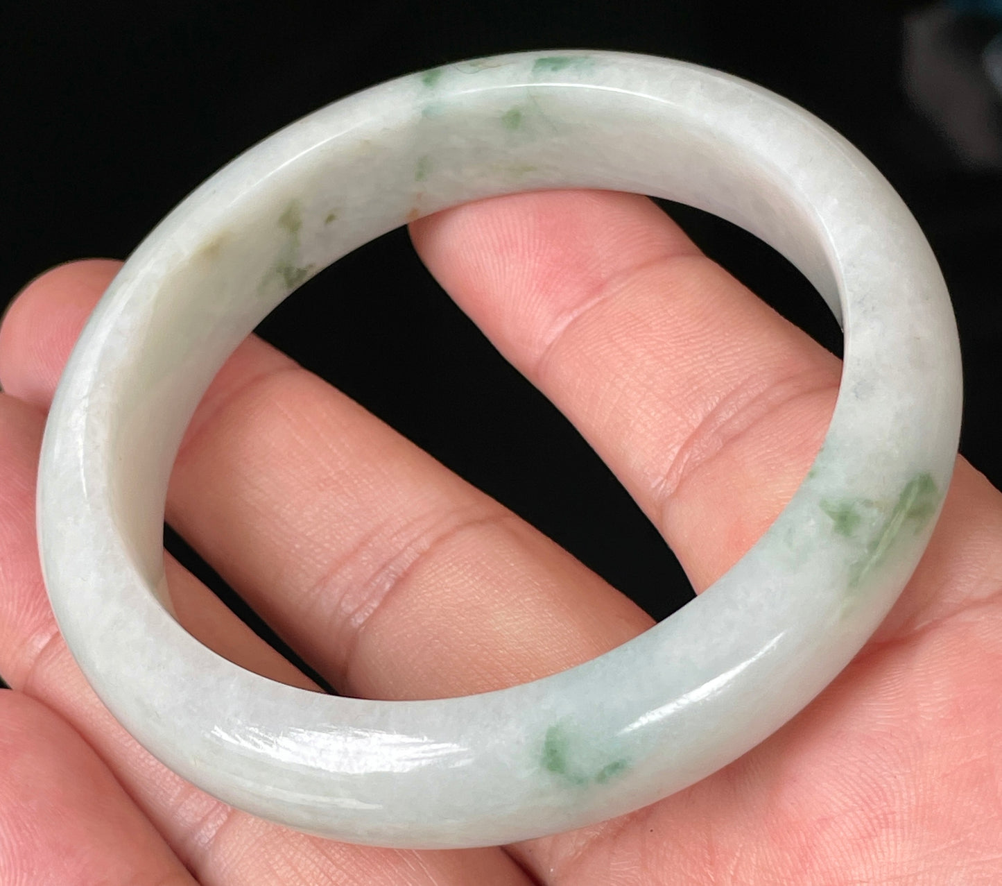 Natural Certified Burmese Jadeite Jade Bangle – Icy Greyish Milky White with Imperial Green & Honey Hues – 56.8mm – JB072