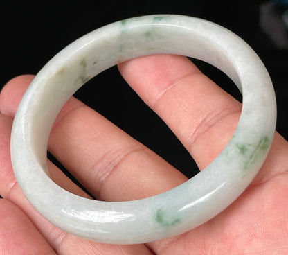 Natural Certified Burmese Jadeite Jade Bangle – Icy Greyish Milky White with Imperial Green & Honey Hues – 56.8mm – JB072
