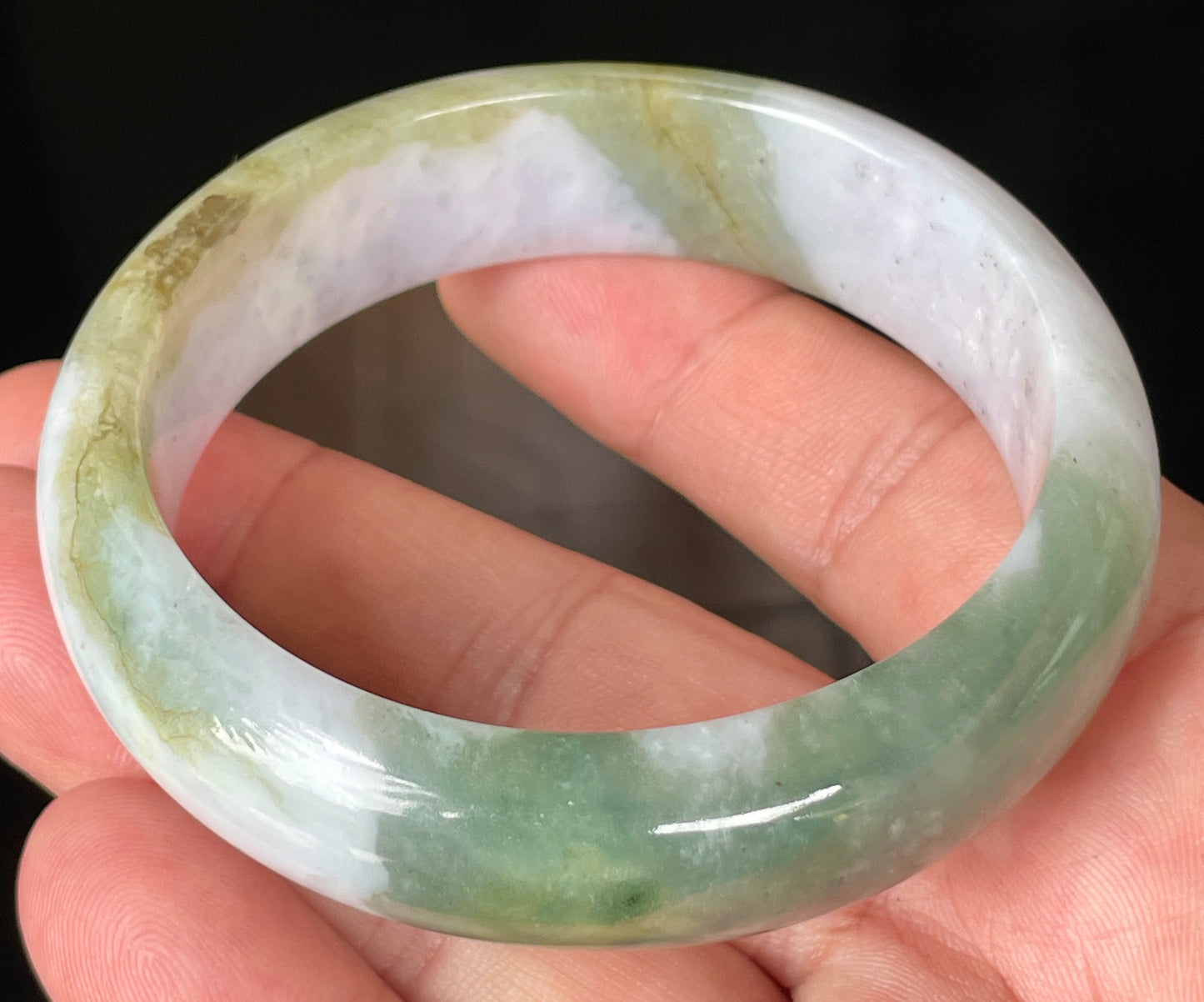 Natural Certified Burmese Jadeite Jade Bangle – Icy Greyish Milky White with Apple and Forest Green Hues – 58.6mm – JB095
