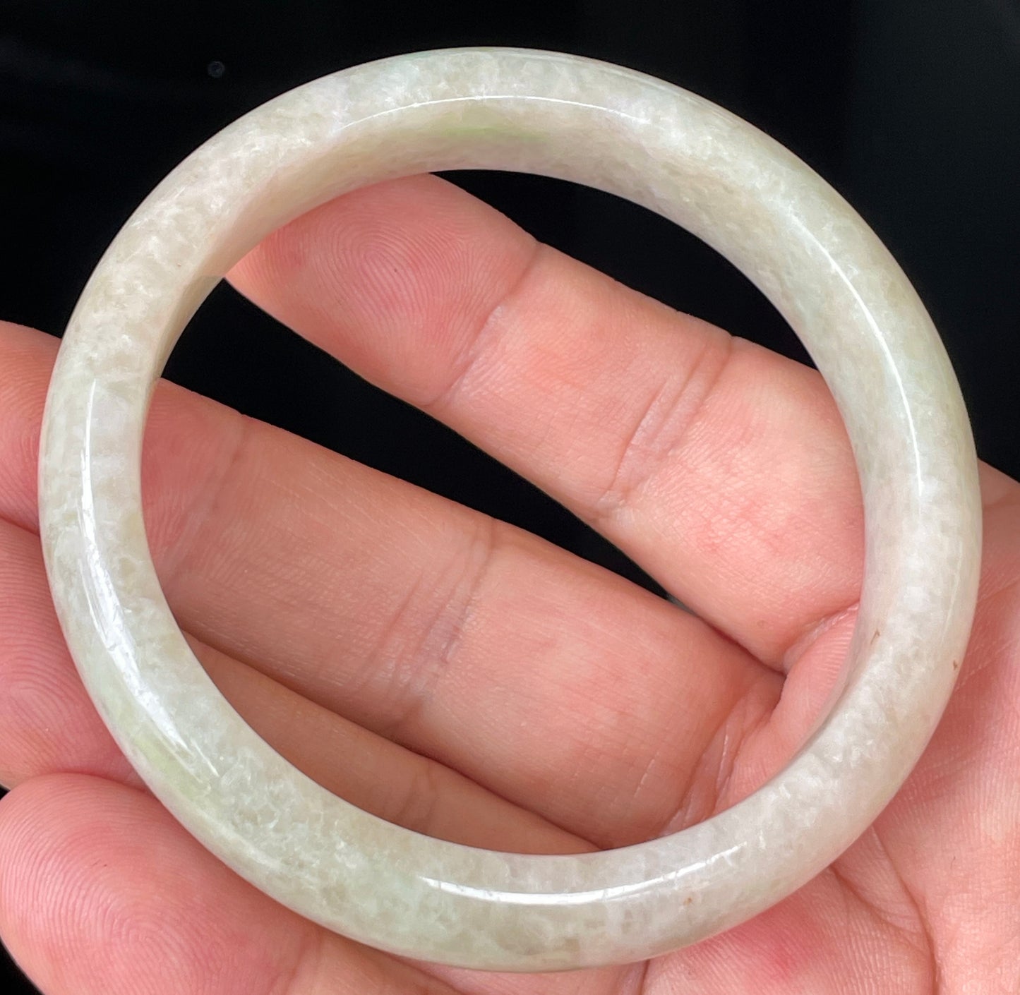 Natural Certified Burmese Jadeite Jade Bangle – Icy Honey and Milky White with Light Imperial Green Hues – 59.8mm – JB352