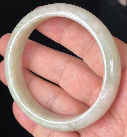 Natural Certified Burmese Jadeite Jade Bangle – Icy Honey and Milky White with Light Imperial Green Hues – 59.8mm – JB352
