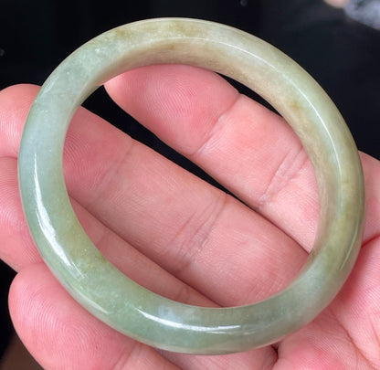 Natural Certified Burmese Jadeite Jade Bangle – Icy Apple Green with Milky White and Honey Brown Hues – 53mm – JB355