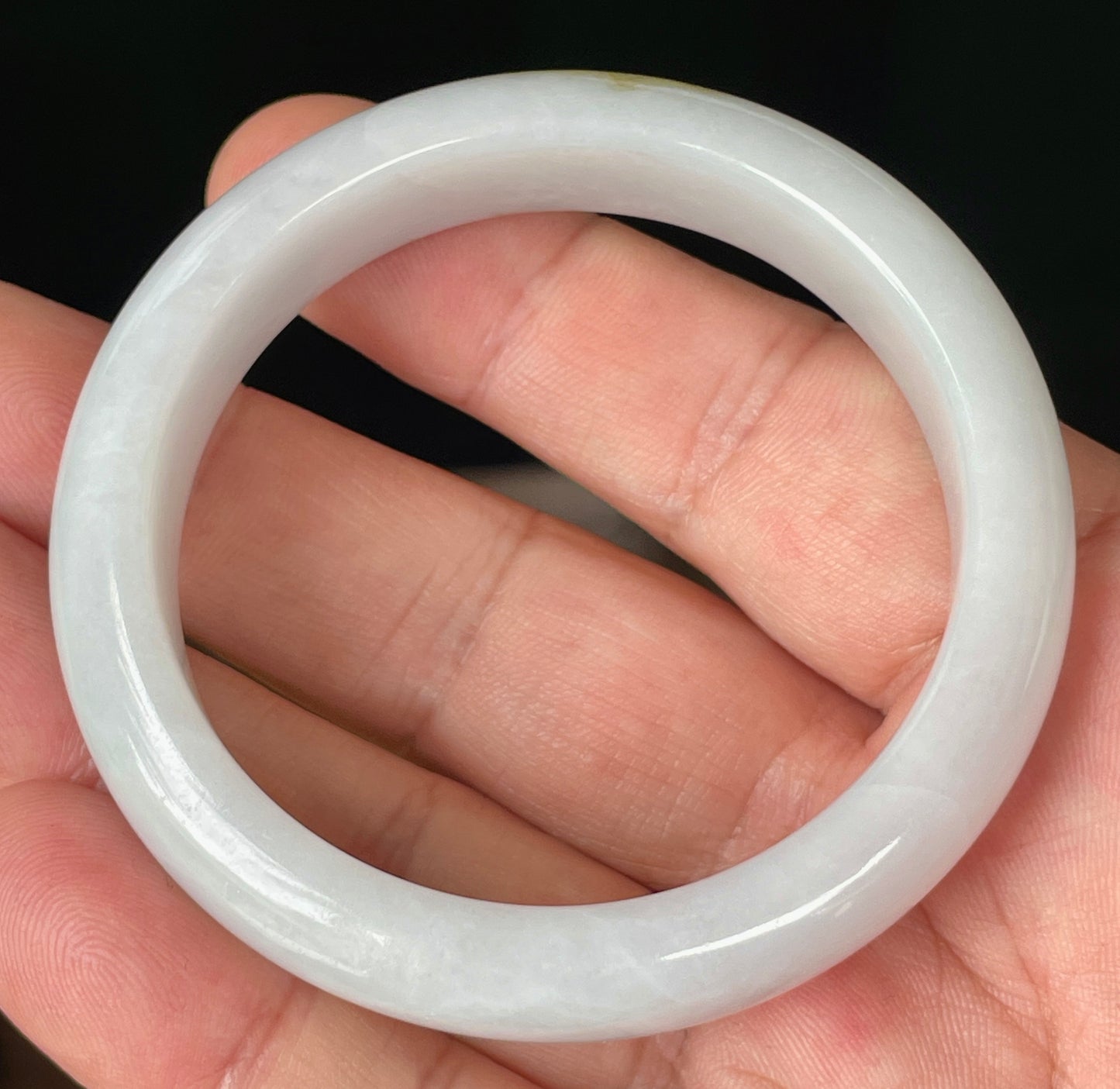 Natural Certified Burmese Jadeite Jade Bangle – Icy Milky White with Apple Green and Honey Hues – 53.4mm – JB354