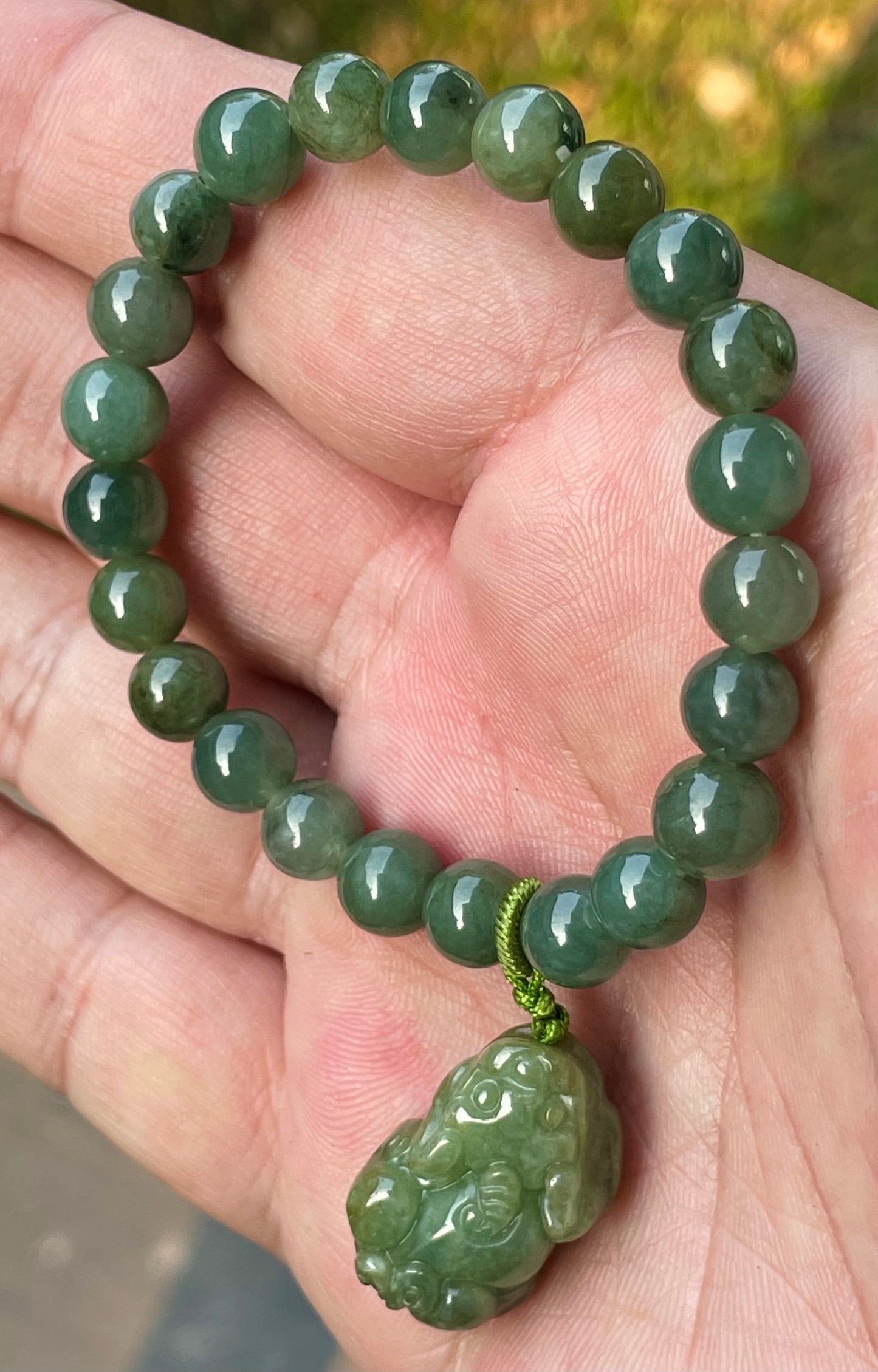 Natural Burmese Jadeite Jade Beaded Bracelet – Deep Apple Green – Hand-Carved Pixiu Pendant – 7mm – JBB178