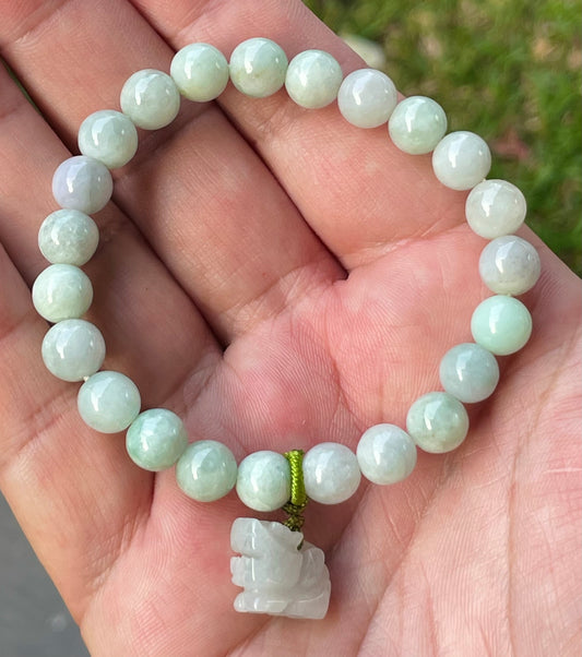 Natural Burmese Jadeite Jade Beaded Bracelet – Icy White & Apple Green – Hand-Carved Tiger Pendant – 8mm – JBB183