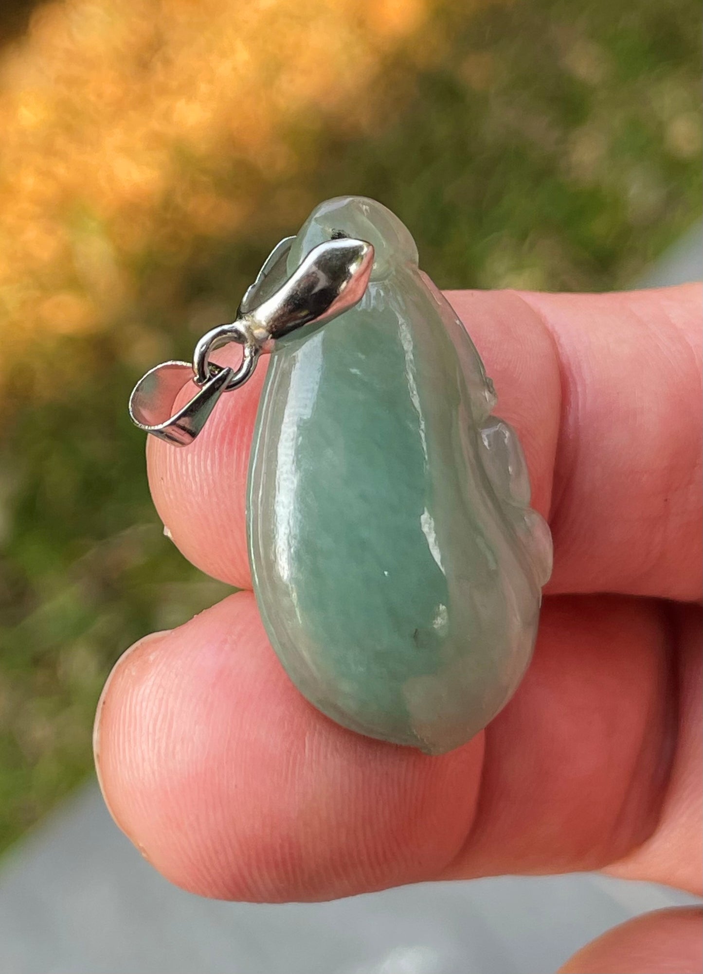 Natural Burmese Jadeite Jade Pendant – Green – Hand-Carved Gourd Motif – JP084