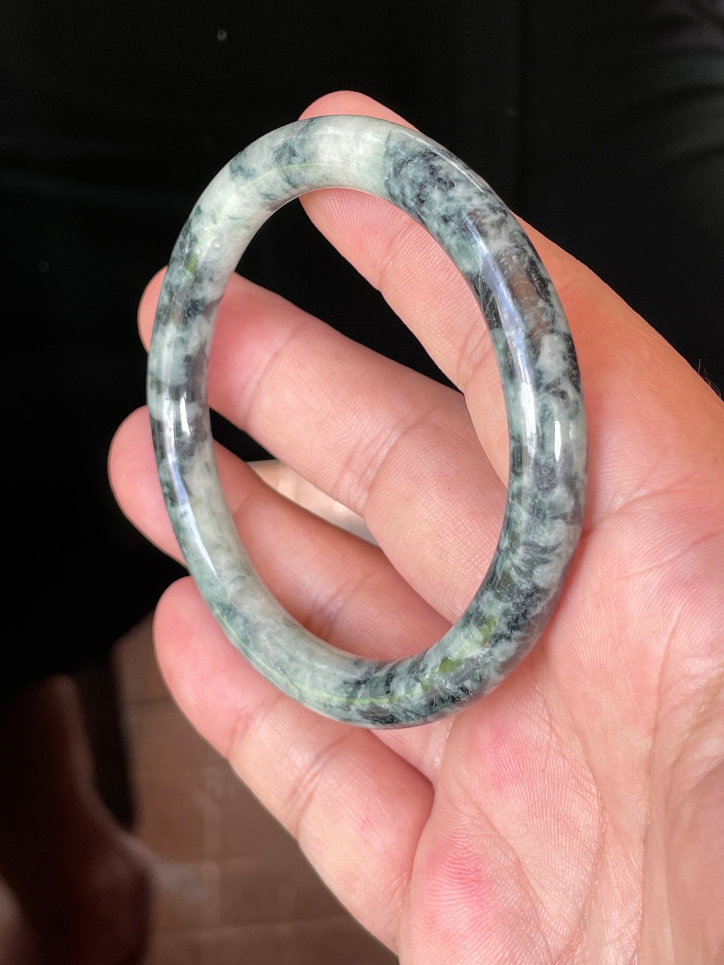 Natural Burmese Jadeite Jade Bangle – Icy Black, Grayish Milky White & Apple Green – Princess Cut – 58.4mm – JB371