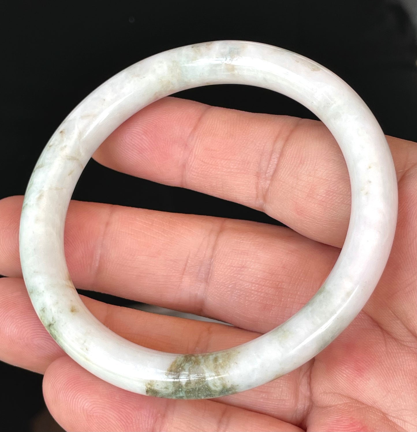 Natural Burmese Jadeite Jade Bangle – Icy Milky White & Apple Green – Princess Cut – 58.5mm – JB435