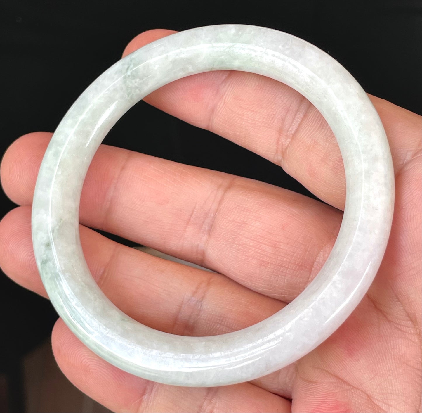 Natural Burmese Jadeite Jade Bangle – Icy Milky White & Apple Green – Flat Round – 56.5mm – JB378