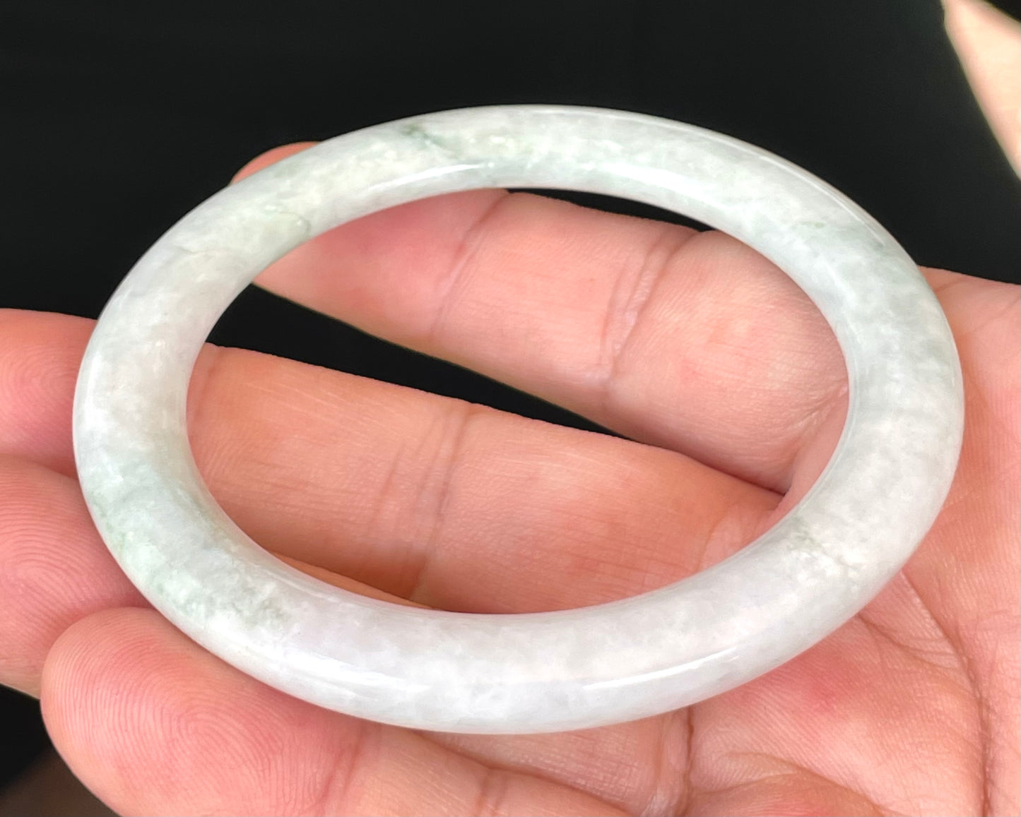 Natural Burmese Jadeite Jade Bangle – Icy Milky White & Apple Green – Flat Round – 56.5mm – JB378