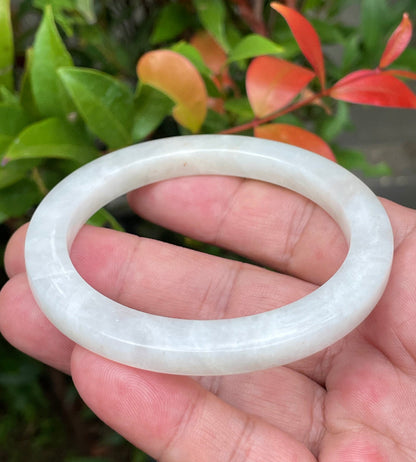 Vitreous luster and translucent texture of the authentic Myanmar jade flat inner bangle JB940