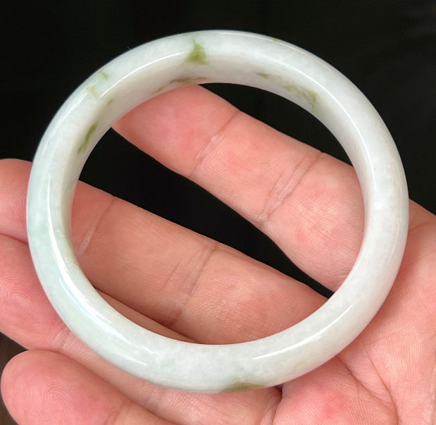 Flat inner profile of 62.1mm icy green Burmese jade bangle JB1302