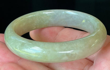 Flat inner profile of 62.1mm icy green Burmese jade bangle JB1302
