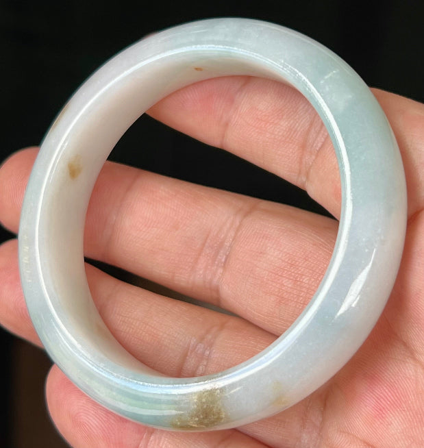 Flat inner profile of 62.1mm icy green Burmese jade bangle JB1302